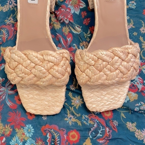 Brand New Steve Madden Braided Natural Straw Large Strap Slides Heeled Sandals - Picture 6 of 14